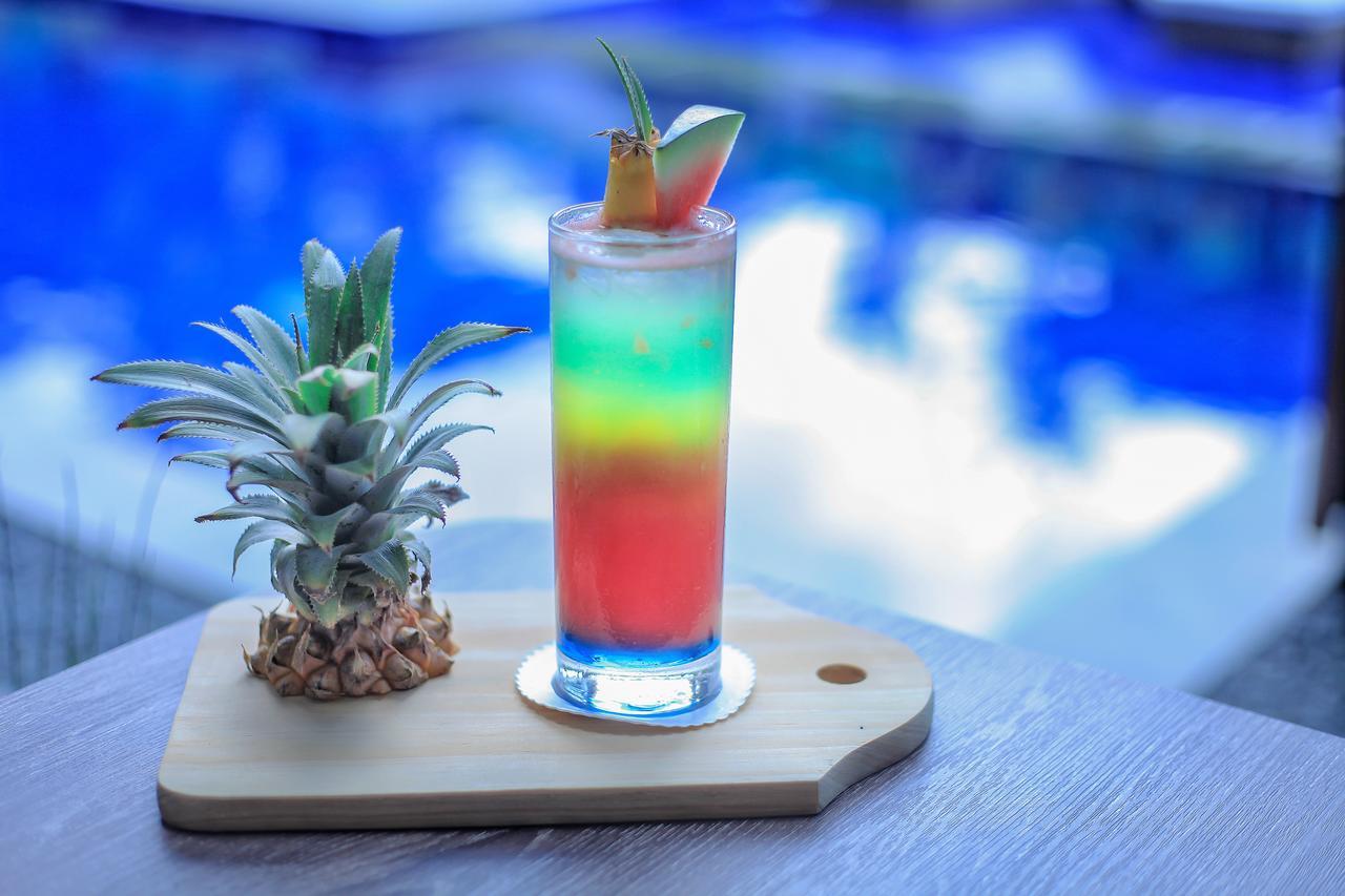 Montana Premier Senggigi Hotel Екстериор снимка