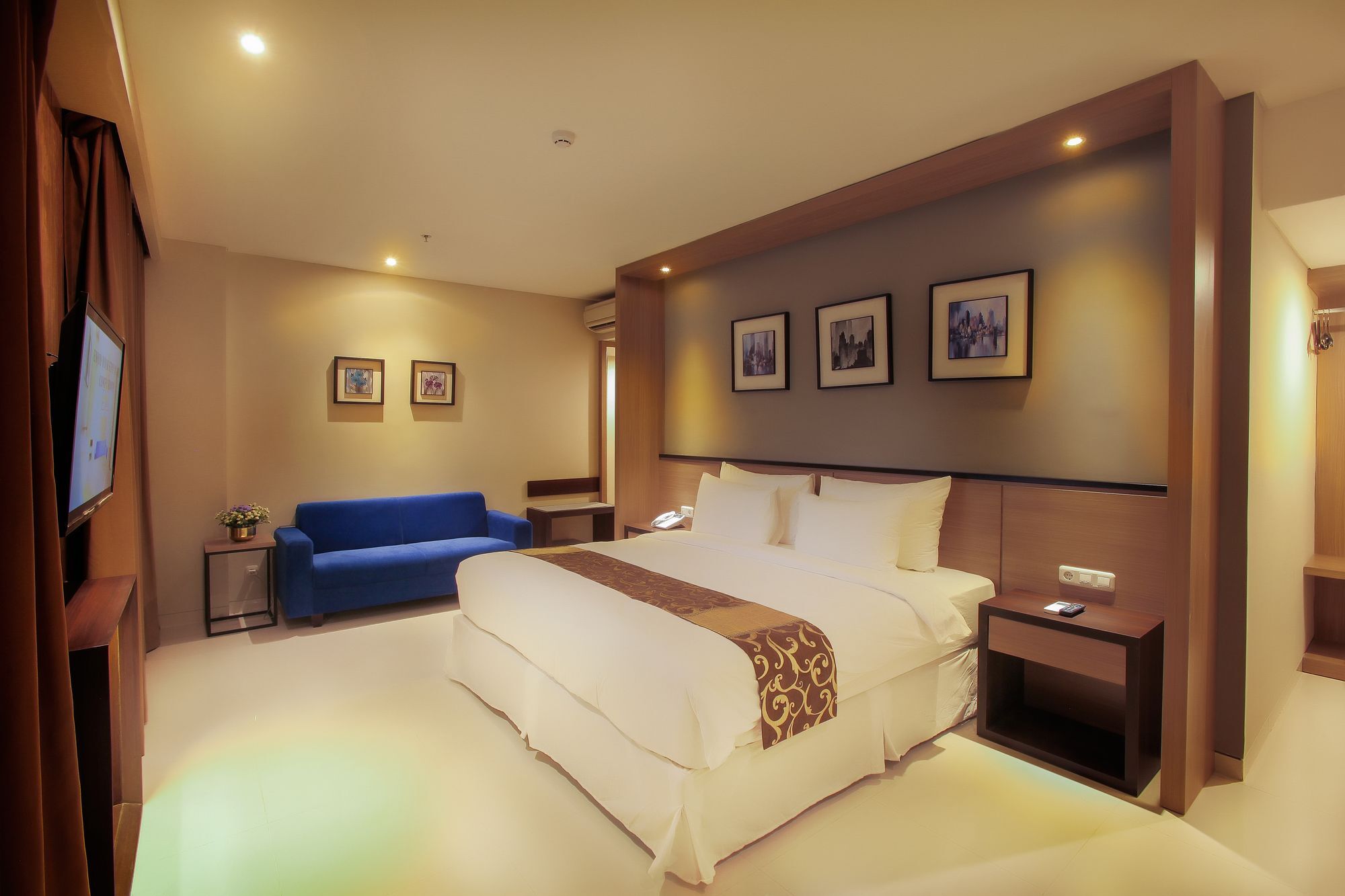 Montana Premier Senggigi Hotel Екстериор снимка