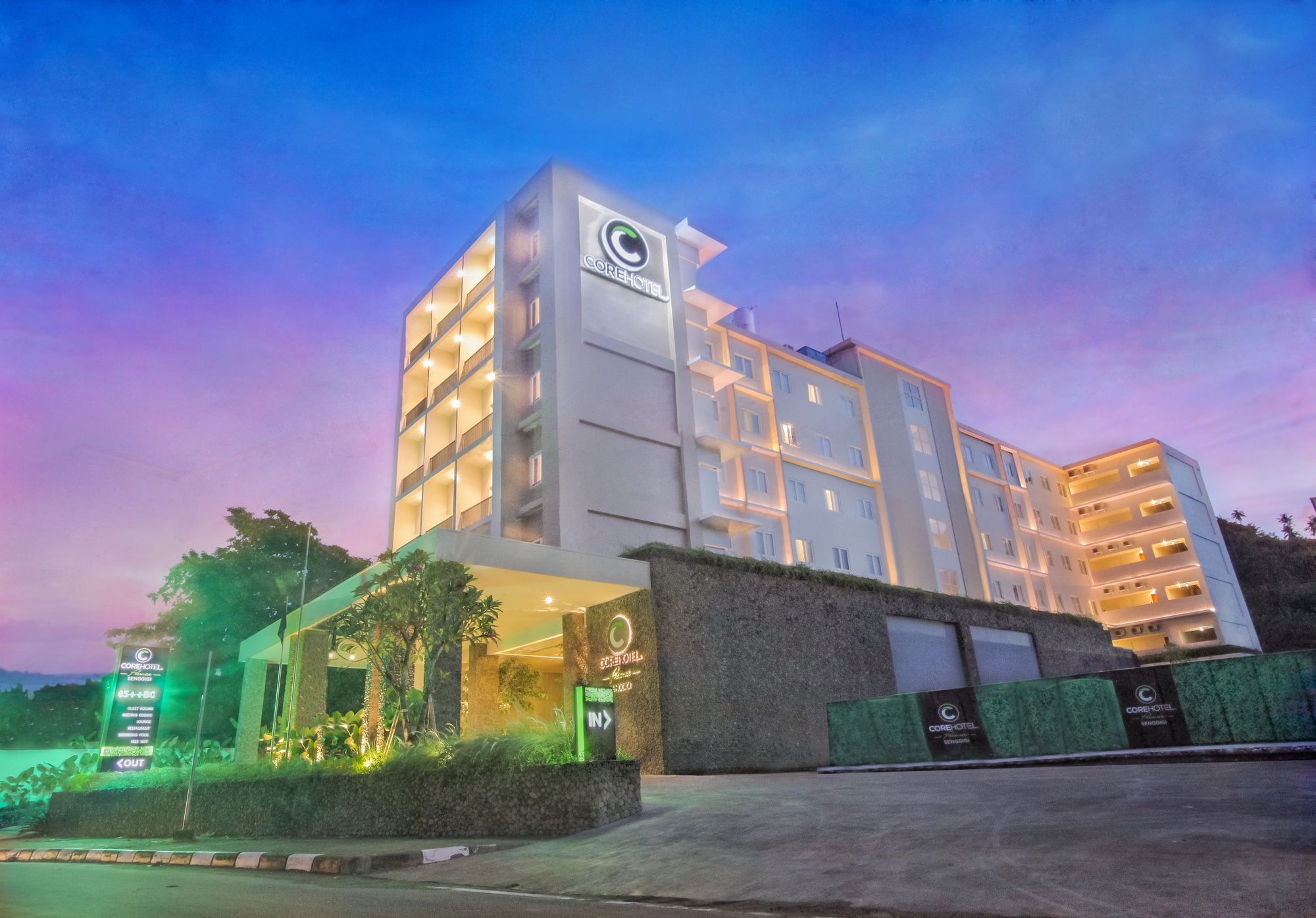 Montana Premier Senggigi Hotel Екстериор снимка