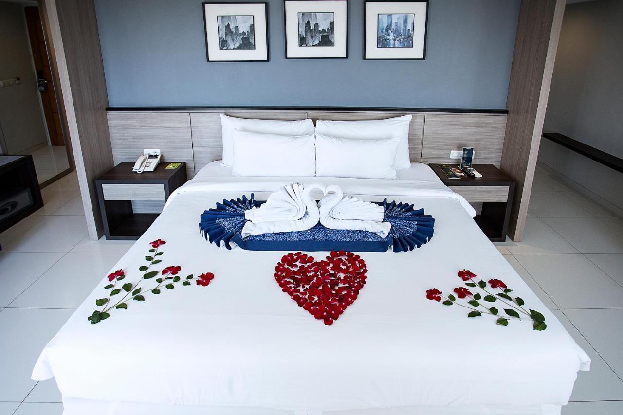 Montana Premier Senggigi Hotel Екстериор снимка